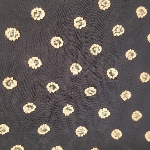 💕ANTHROPOLOGY CURRENT AIR💕 Bosworth Polka Dot Blouse ~ Navy Blue Large - Picture 9 of 13